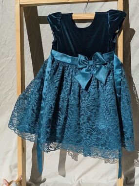 Jona Michelle | Dresses | Girls Jona Michelle Green And Black Holiday Dress Size 2